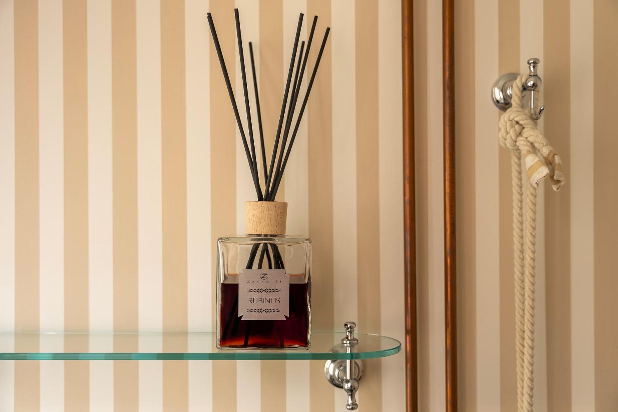 Regal House Anzio Terrazzo Hotel Екстериор снимка